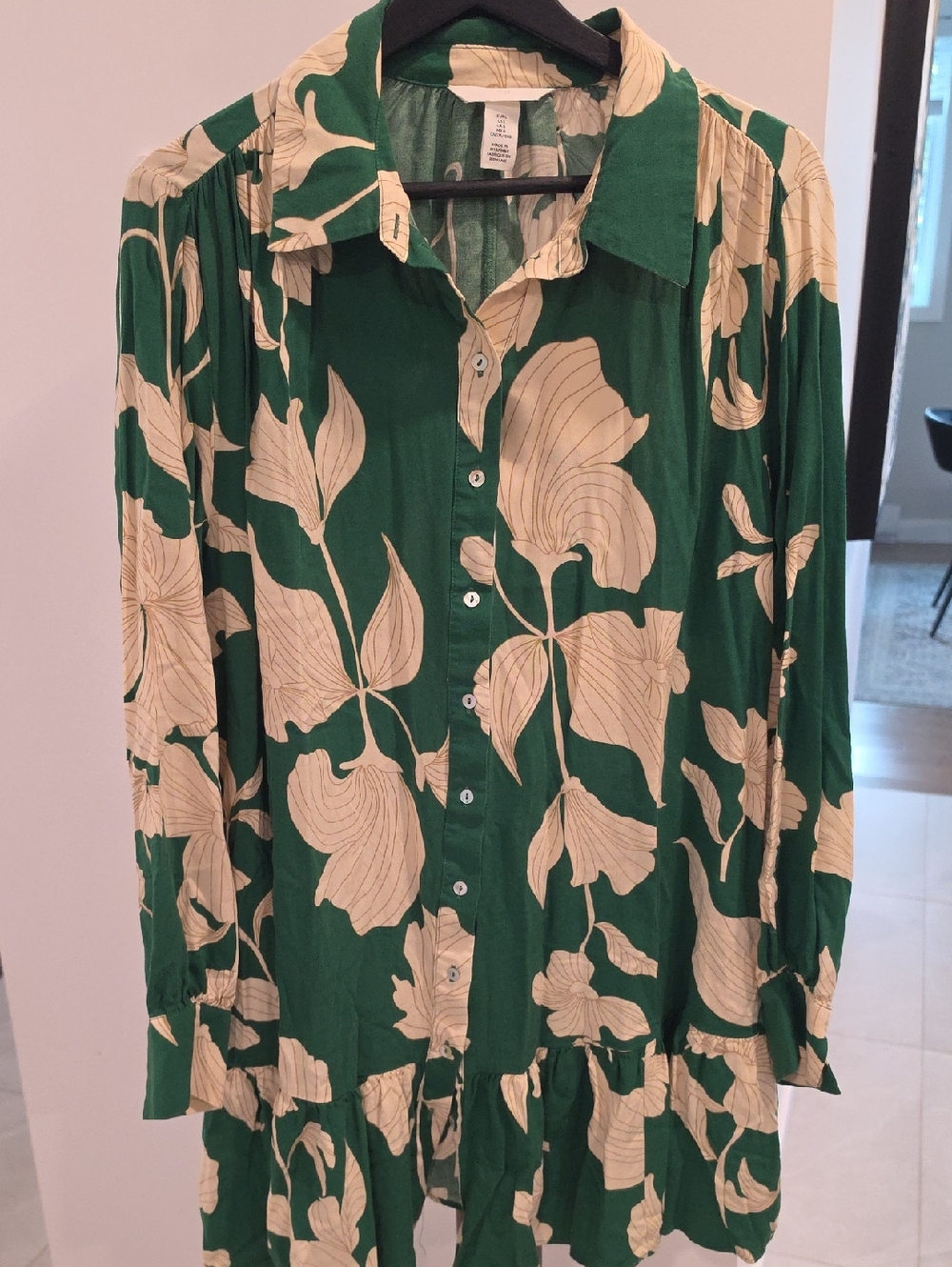 H&M Green and Cream Floral Shirt Dress